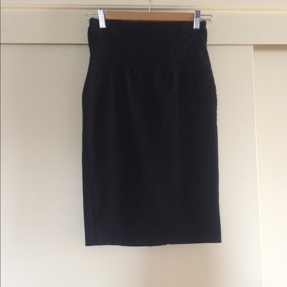 Black pencil skirt
